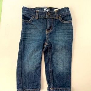 Oshkosh B’gosh classic fit blue jeans / infant size 6 to 9 months
